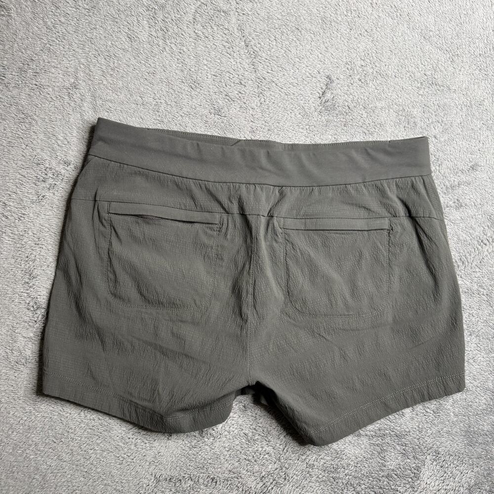 Athleta Trekkie North Shorts Womens 14 Gray Outdoor Hiking Nylon Stretch Gorp - Picture 8 of 10